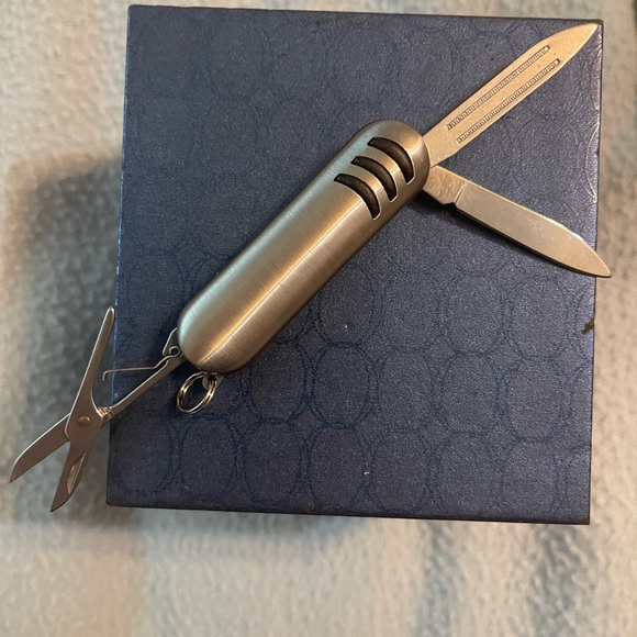 Men’s watch and Knife Gift Set in nice box. NWT! - Picture 4 of 6